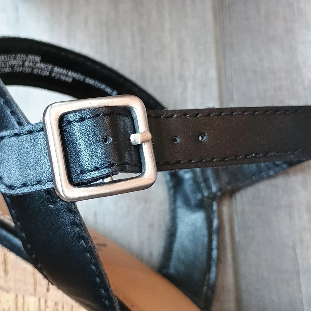 a.n.a wedge Block heeled sandals Size 8 - Picture 5 of 10